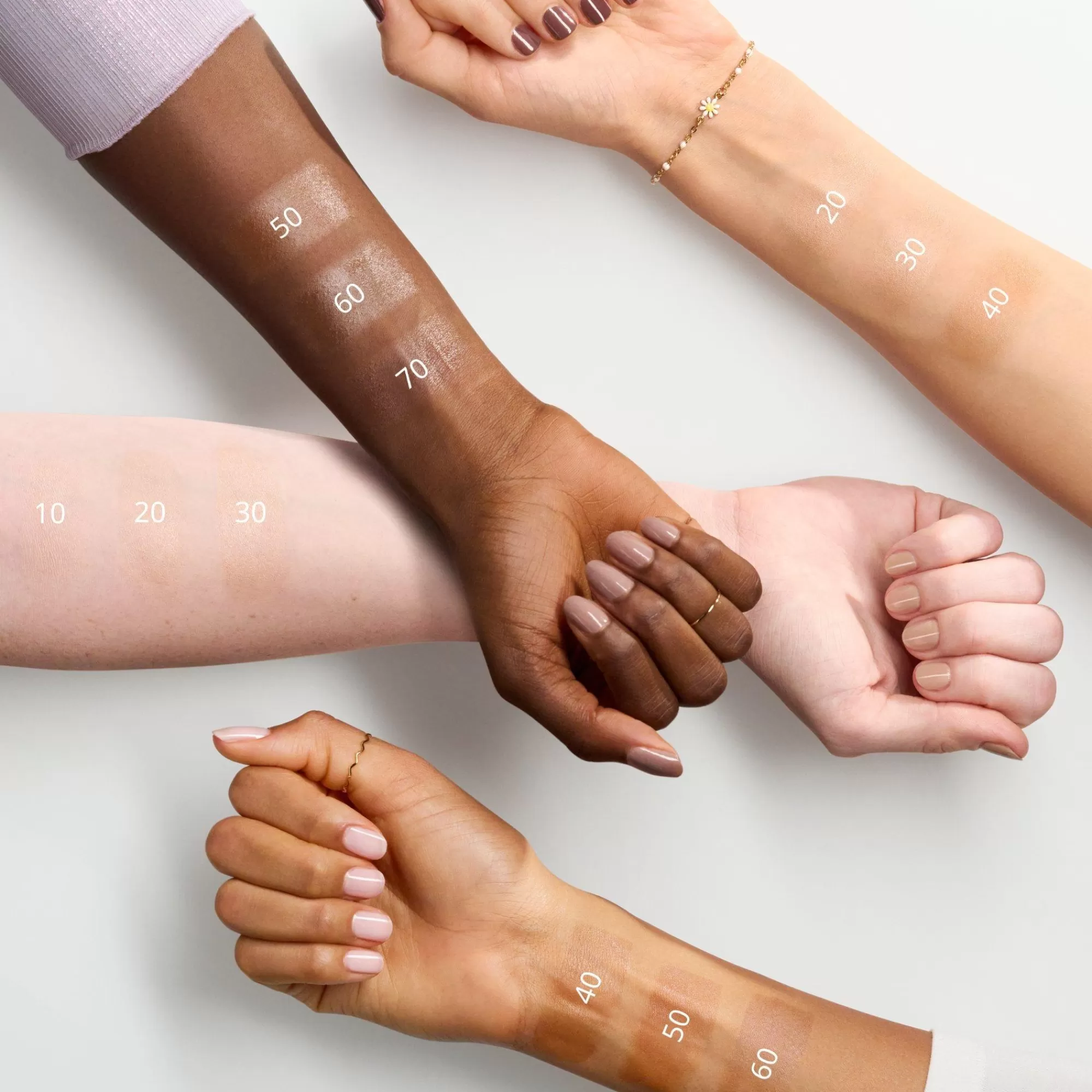 essence Primer & Spray Fissanti | Booster illuminante MAGIC FILTER 40 - Tan